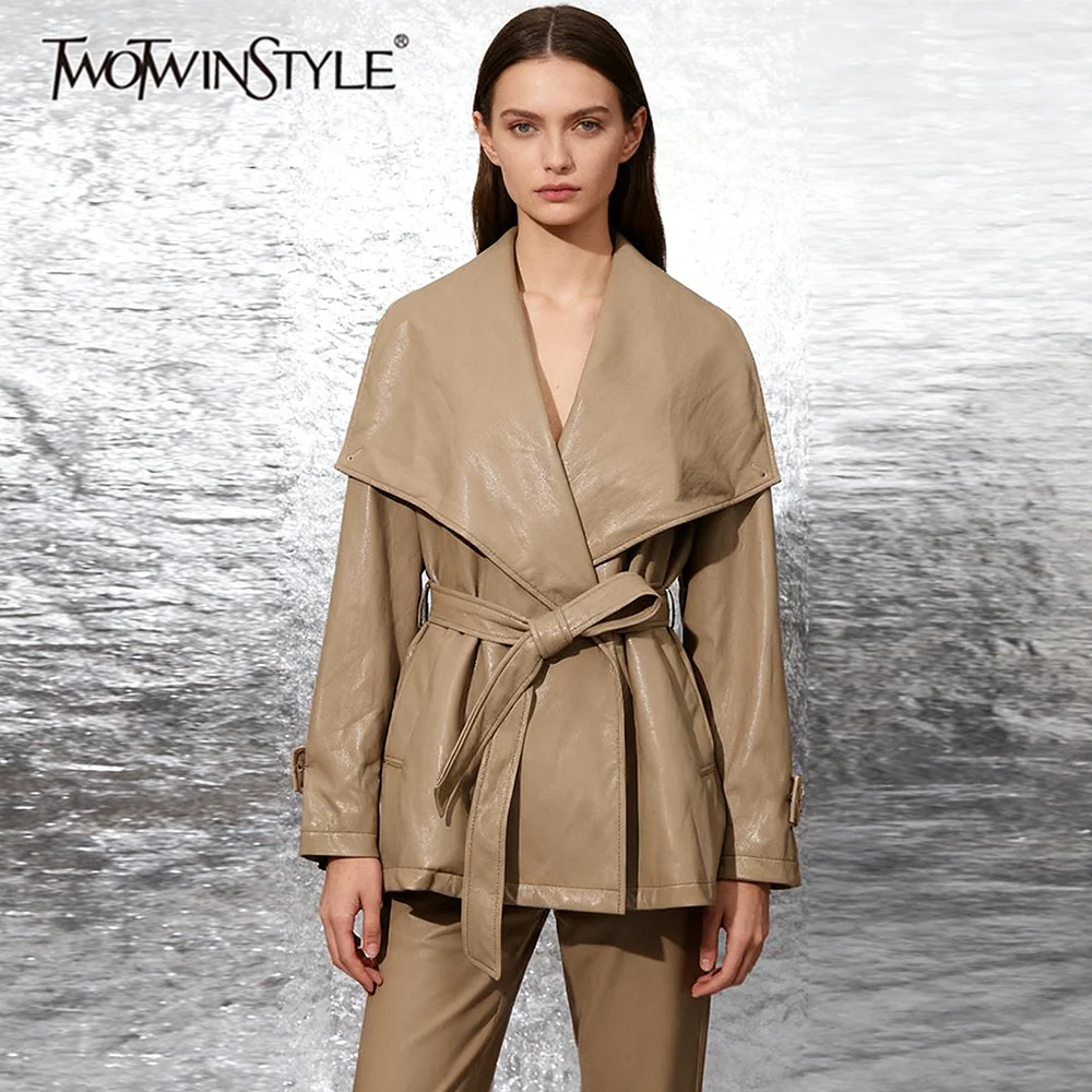 TWOTWINSTYLE Solido Impiombato Lace Up Giacche Vintage per Le Donne Risvolto Maniche Lunghe Tunica Patchwork Tasche Giacca di Pelle Femminile