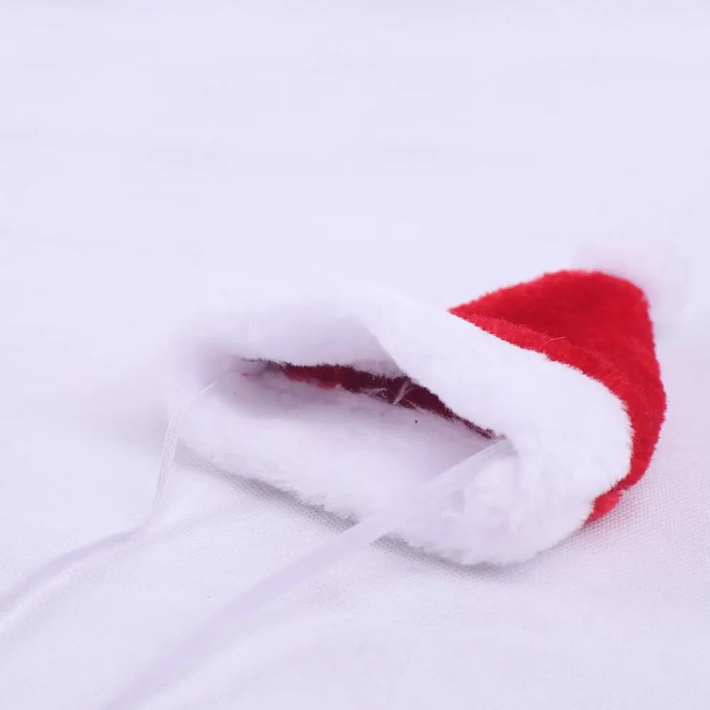 Cute Red Color Pet Santa Hat Warm Material Dog Christmas Cap Adjustable Strap Soft Fabric Cat Party Hats New Year Celebration