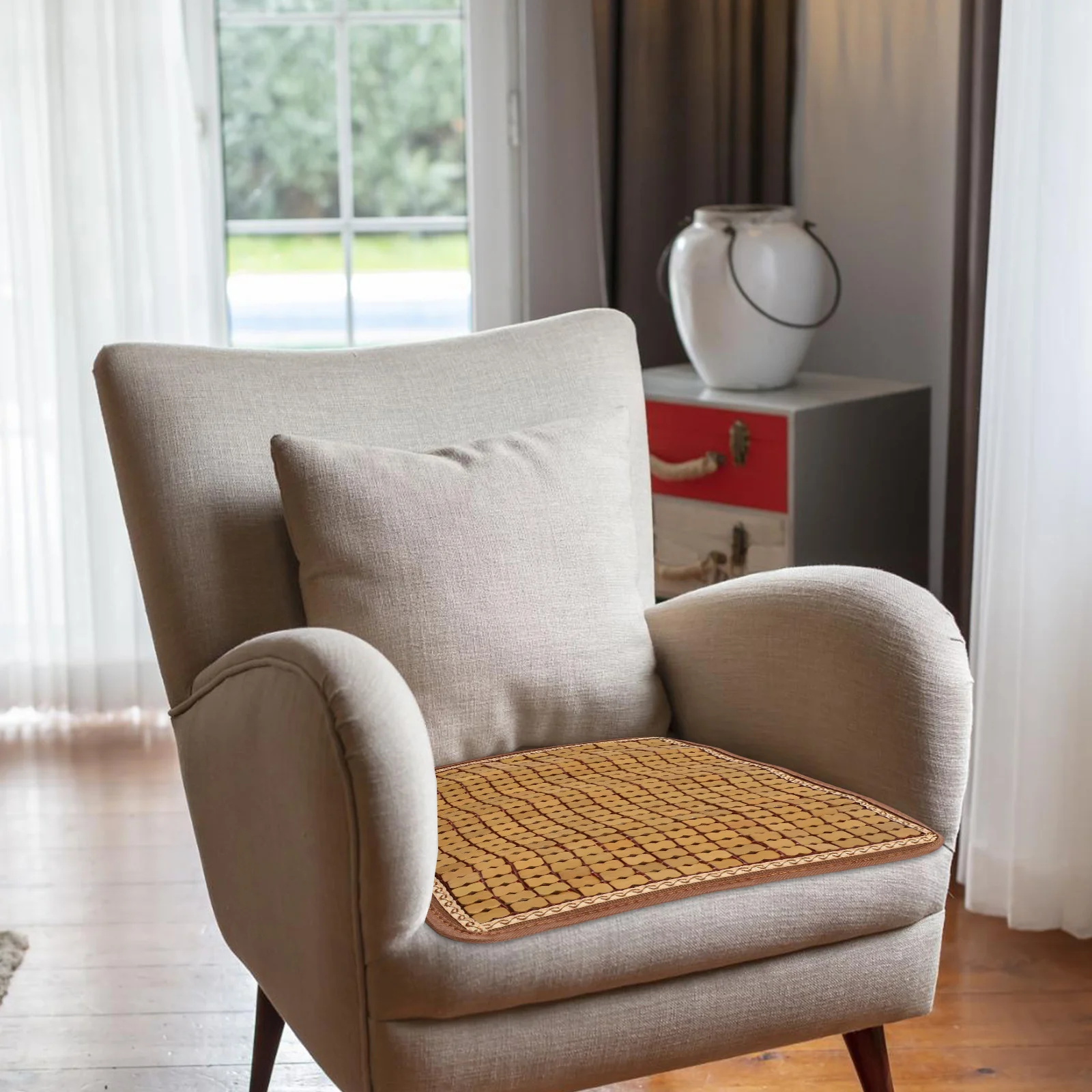 

1Pcs Bamboo Cushion Cooling Seat Mat Non-Slip Breathable Comfortable Sofa Car Chair Sauna Bath Mat Bamboo Made Cushion