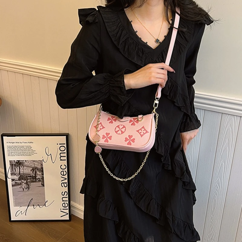 Elegant Embossed Leather Woman Shoulder Bag ,gold Chain with Pendant Underarm Bag ,Chic Crossbody Handbag for Daily Commute