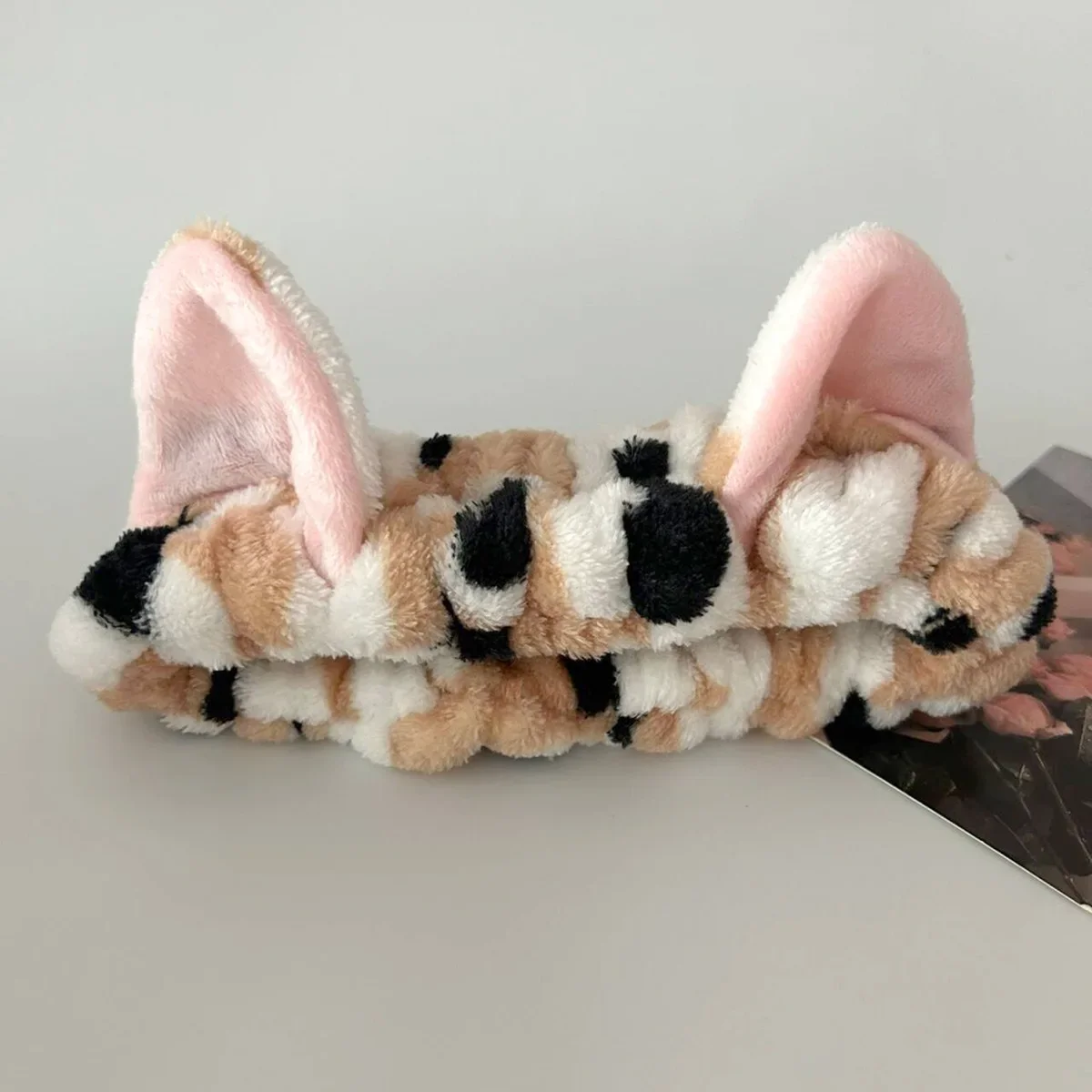 3 teile/satz Nette Katze Ohr Leopardenmuster Plüsch Stirnband Für Frauen Mädchen Spa Waschen Gesicht und Make-Up Stirnband Elastische Handgelenk strap – Detail 3