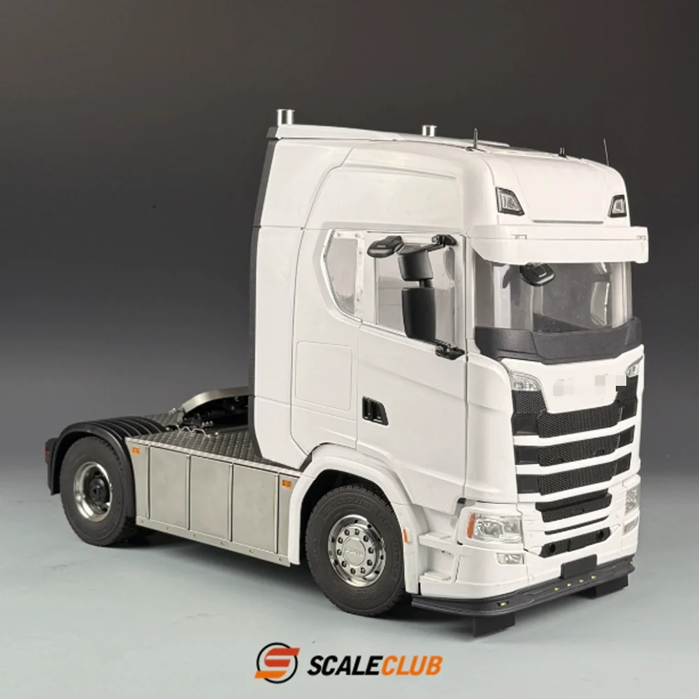 

SCALECLUB 1/14 European Truck Model 770S Full Metal 4*4 Two-Axle Chassis