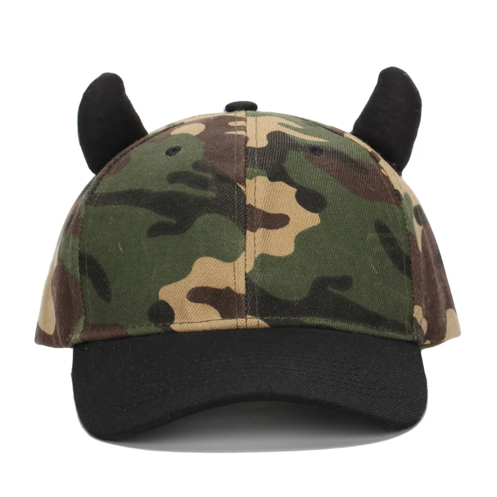 A Baseball Cap with Devil Horns, Adjustable for Both Men and Women, Is an Interesting and Distinctive Outdoor Sun Hat.