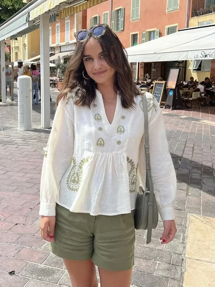 

Foridol Paisley Flower Embroidery Autumn Blouse Women Loose Casual Cotton Linen Blusa Mujer Blusas Para Mujer Women Clothing
