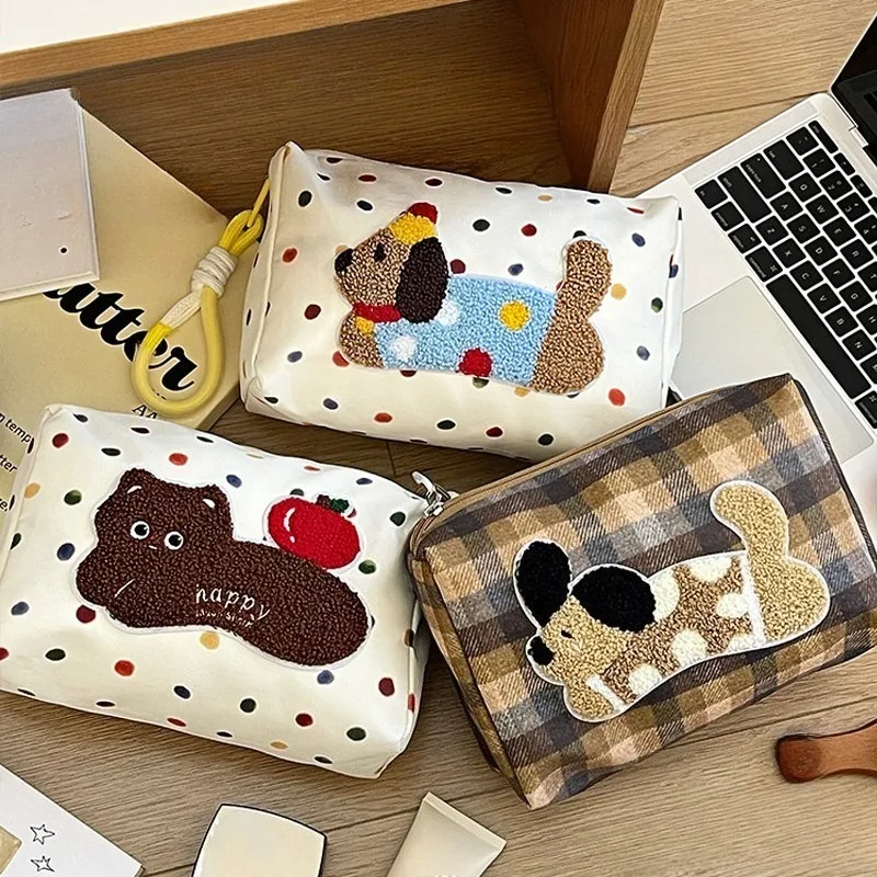 Women Female Cute Cartoon Embroidered Makeup Bag Travel Cosmetic Organizer Storage Pouch Handheld Clutch Bag for Daily