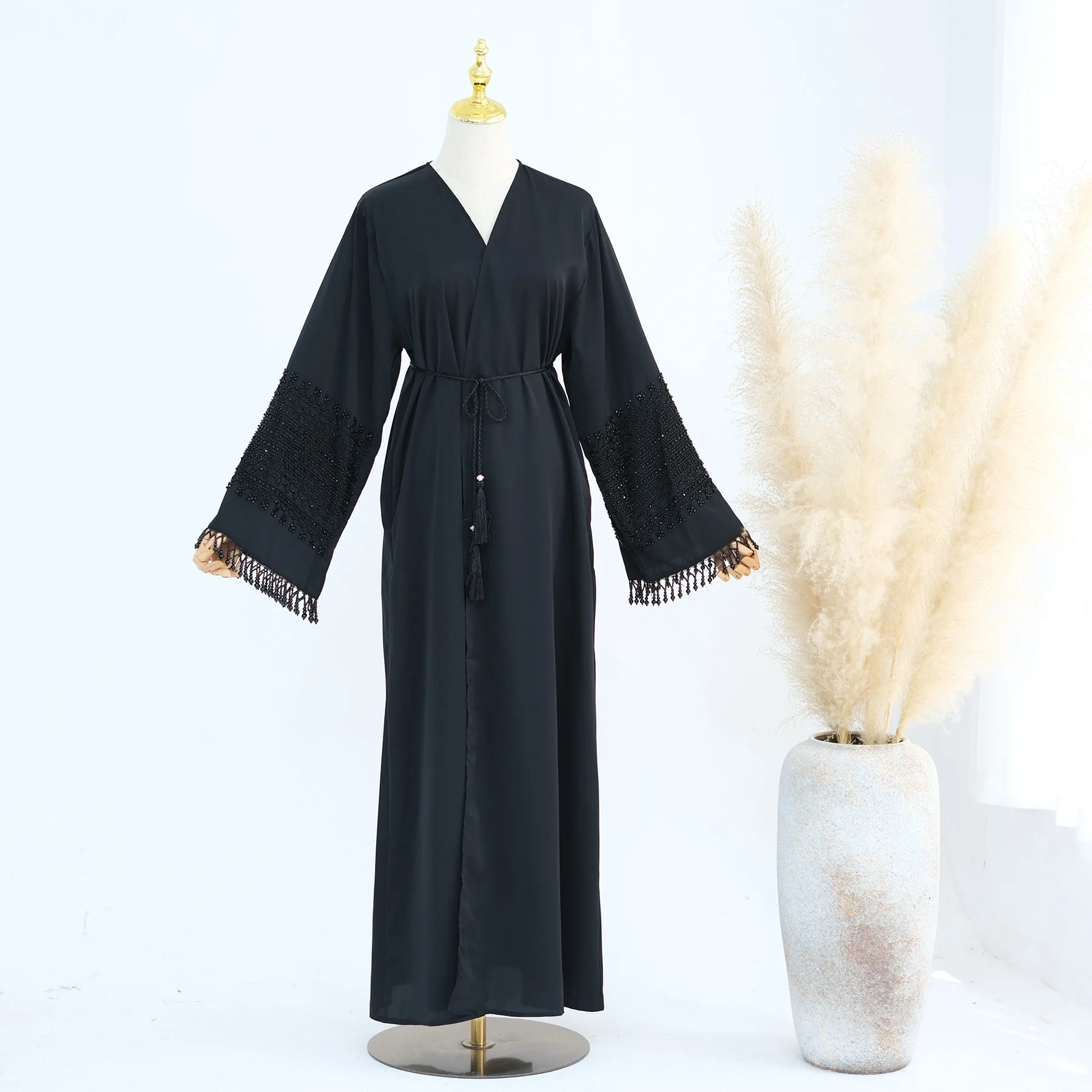 

Dubai Beads Tassels Open Front Kimono Abbayas for Woman Dress Abaya Muslim Jalabiya Kaftan Robe Femme Musulmane Kebaya Caftan