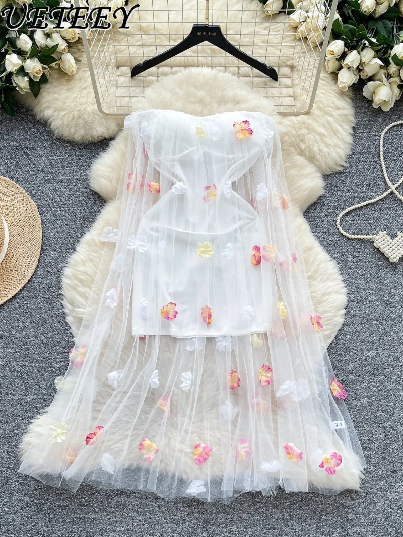 

White Ribbon Dress 2025 New Vacation Three-Dimensional Flower Mesh Patchwork Waist-Cinching Off-Shoulder Strapless Dresses