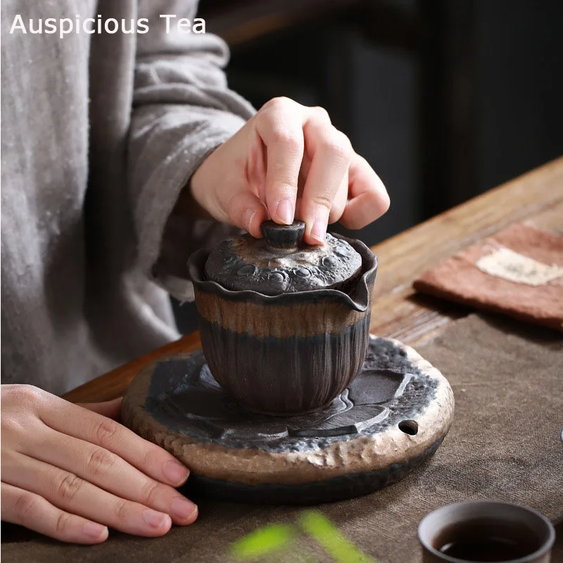 

200ml Retro Lotus Ceramics Single Pot Handmade Gilt Iron Glaze Household Kungfu Teaset Hand Grasping Pot Drinkware Birthday Gift