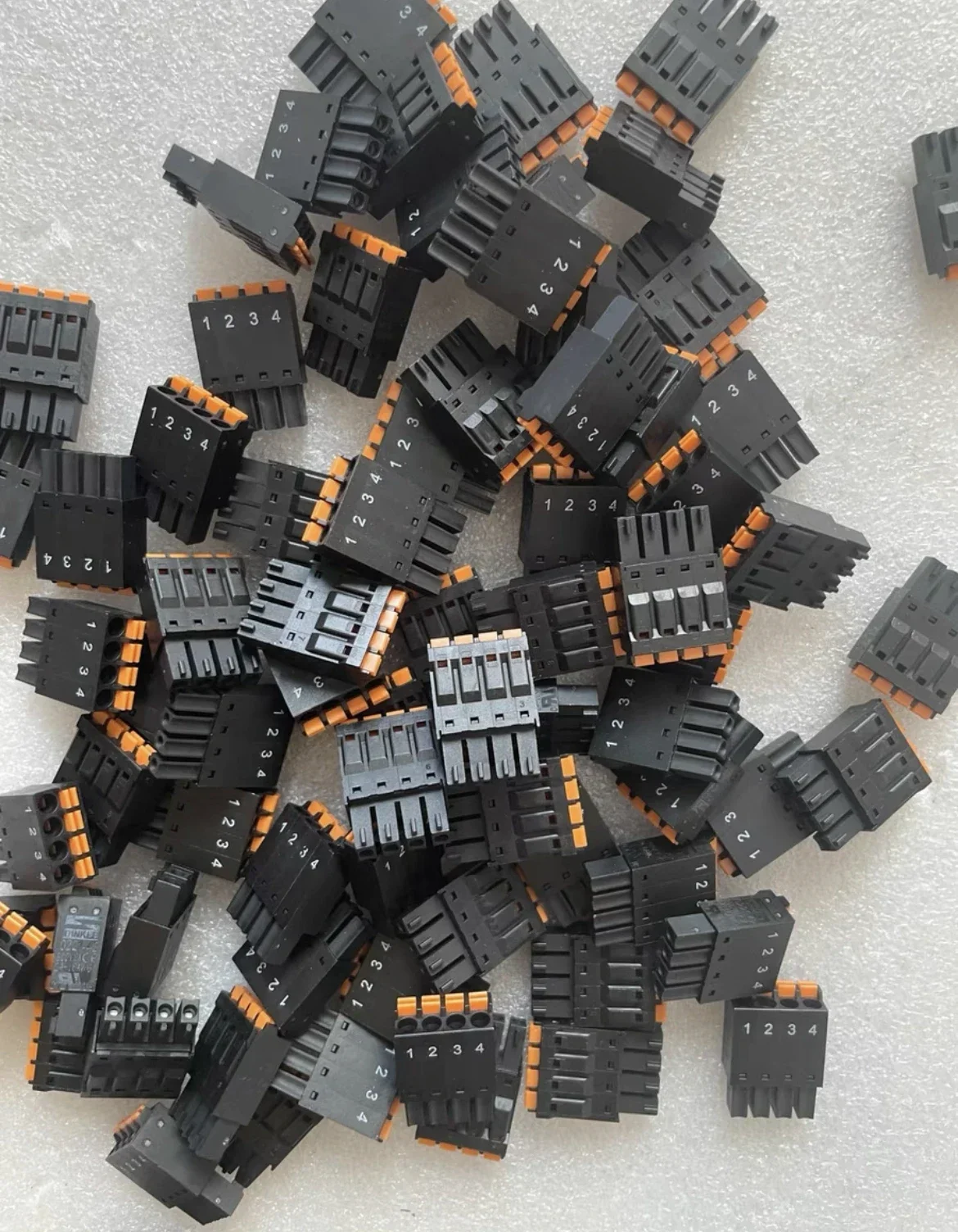 NEW 6sl3162-2ea00-0aa0 Black plug, gray plug tested ok Functional testing is intact