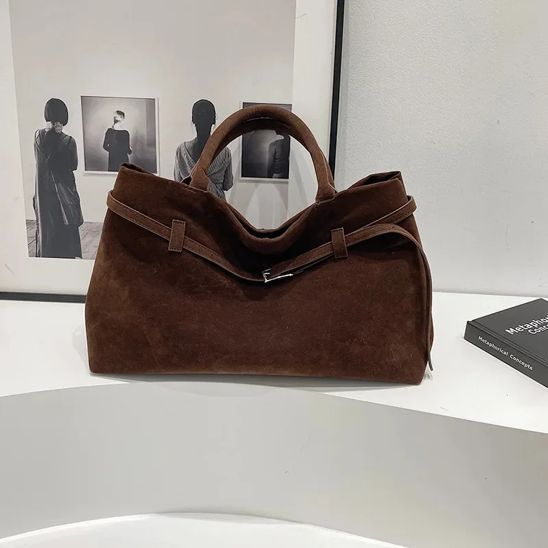 Vintage Satin-Leather Tote Bag – Casual Style with Buckle Closure, Large Capacity for Commuting & Everyday Shoulder Carry image 5
