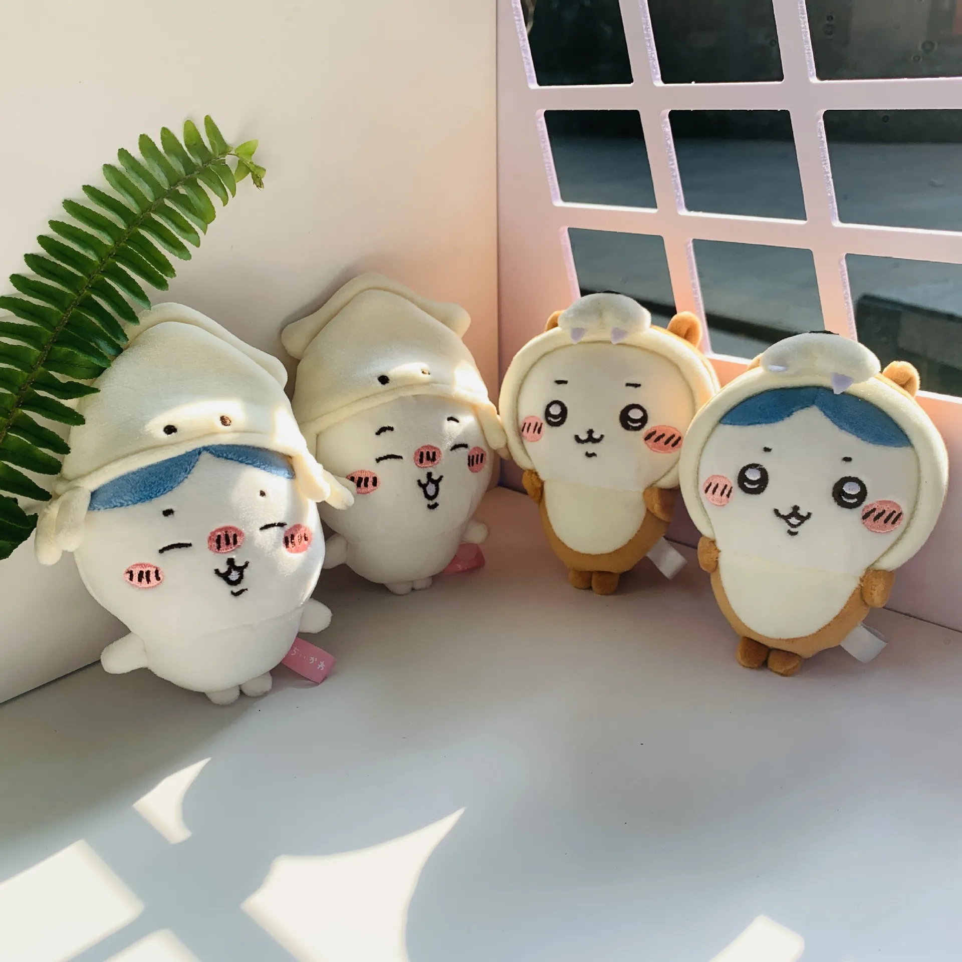 Japanese Self-deprecating Bear Chiikawa Hachiware Usagi Aquarium Series Squid Plush Backpack Key Doll Pendant Children's Gift