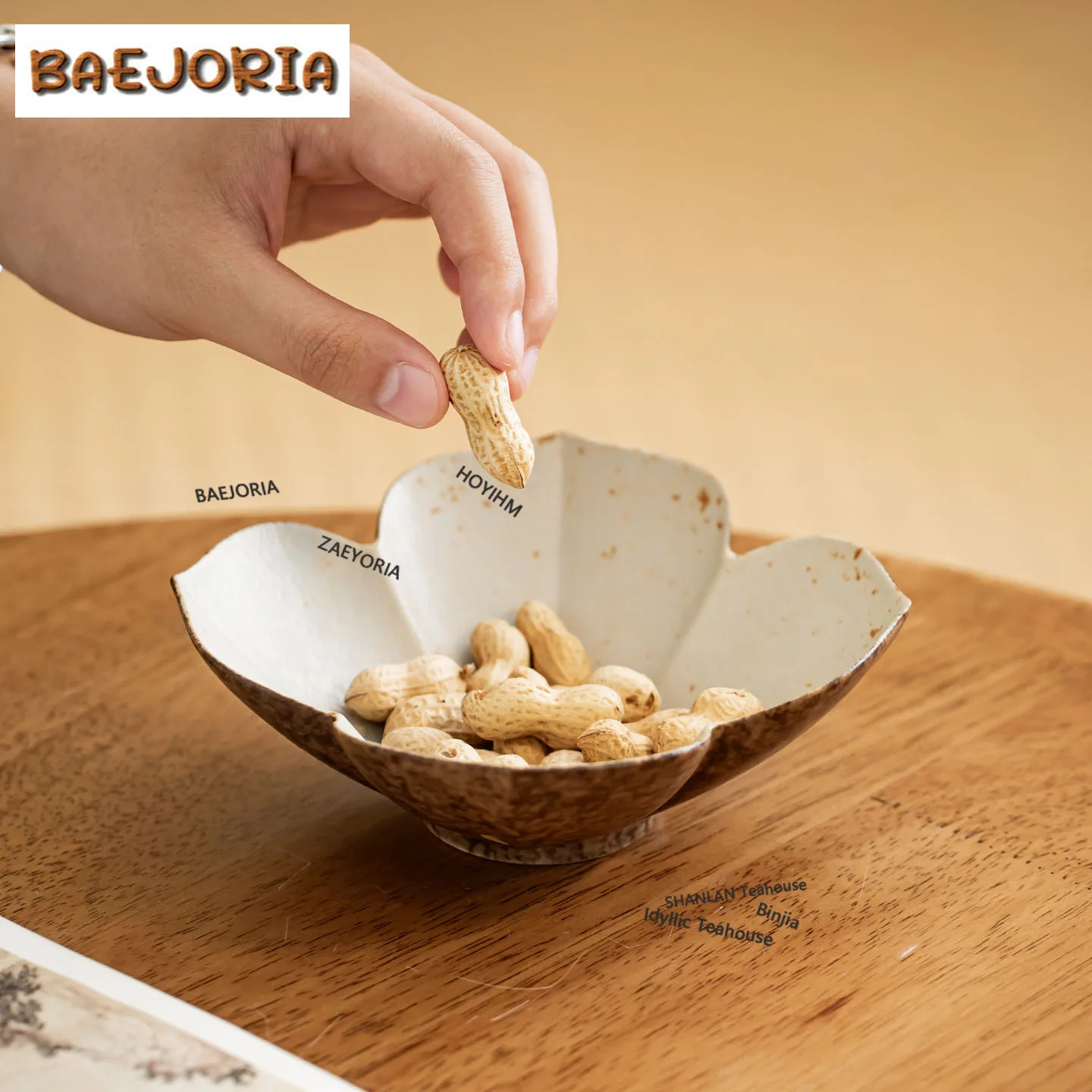 BAEJORIA Ochre Glaze Four-leaf Fruit Dishes Traditional Pastry Plate Dim Sum Plate Plates For Food Tableware Supplies Decoration