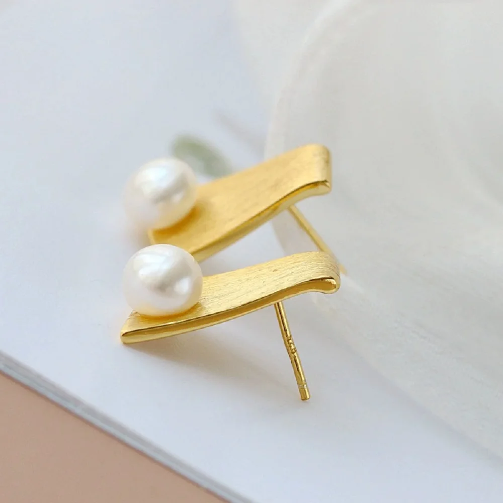 

Unique Design Geometric Square Natural Pearl Earrings 925s Silver Gold Plated