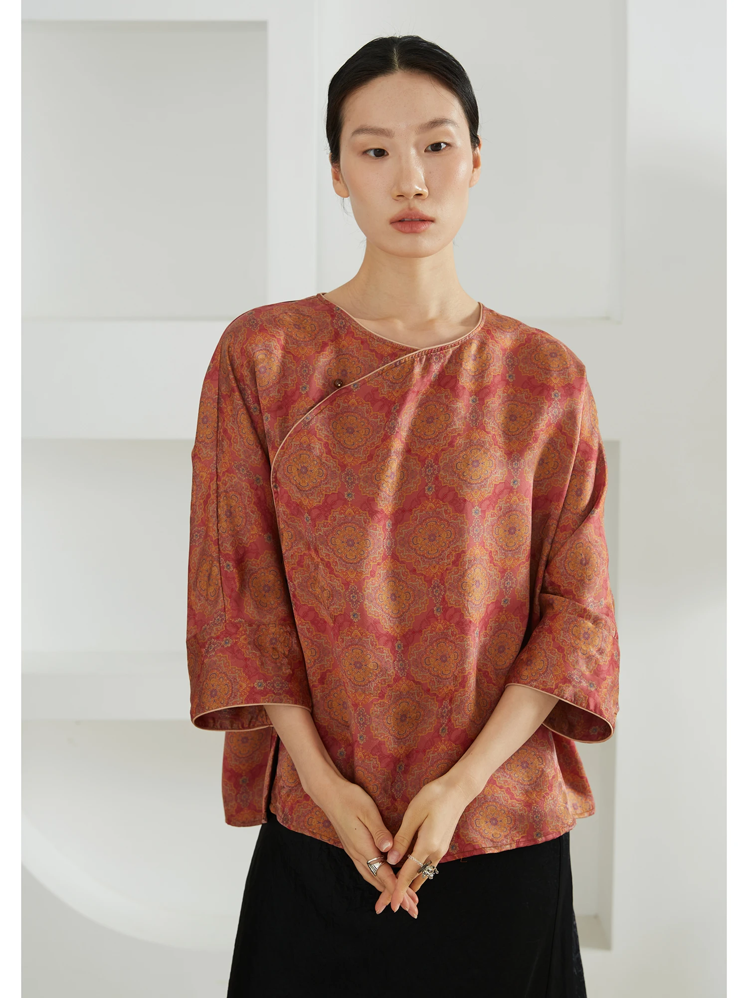 

Red Cloud Silk Flower Brocade Top Women's Seven Svel Straight Cut Original Design Print round Ne Spring Faion