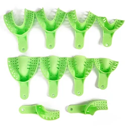 Bandejas de impresión de plástico para dentistas, soporte de dientes verde perforado, bandeja de dientes duradera en Autoclave, herramienta de Material Oral