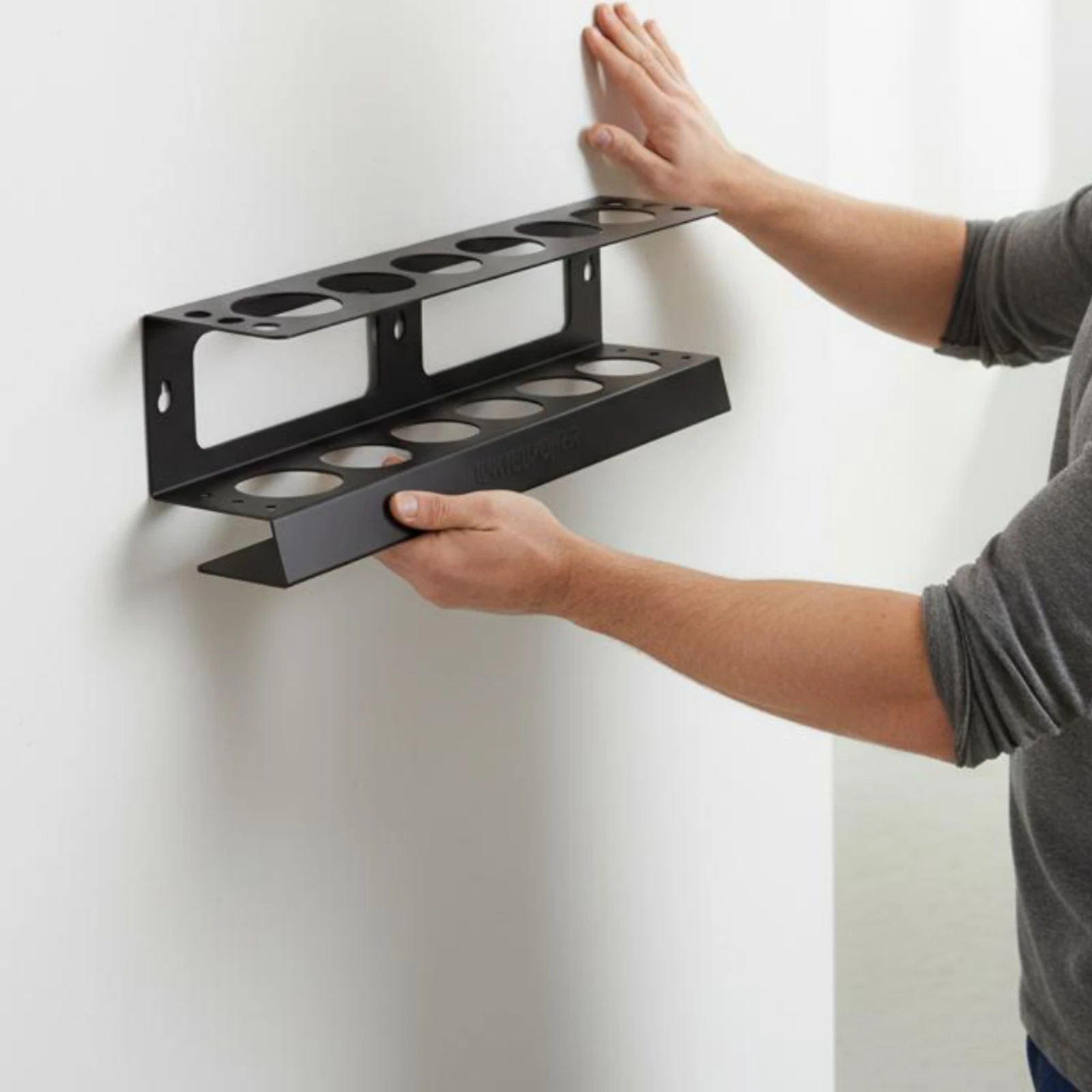 

Wall-Mounted Caulking Tool Rack Steel Caulking Storage Rack Wall-Mounted Caulk Organizer Black Caulk Holder Keyhole Slots