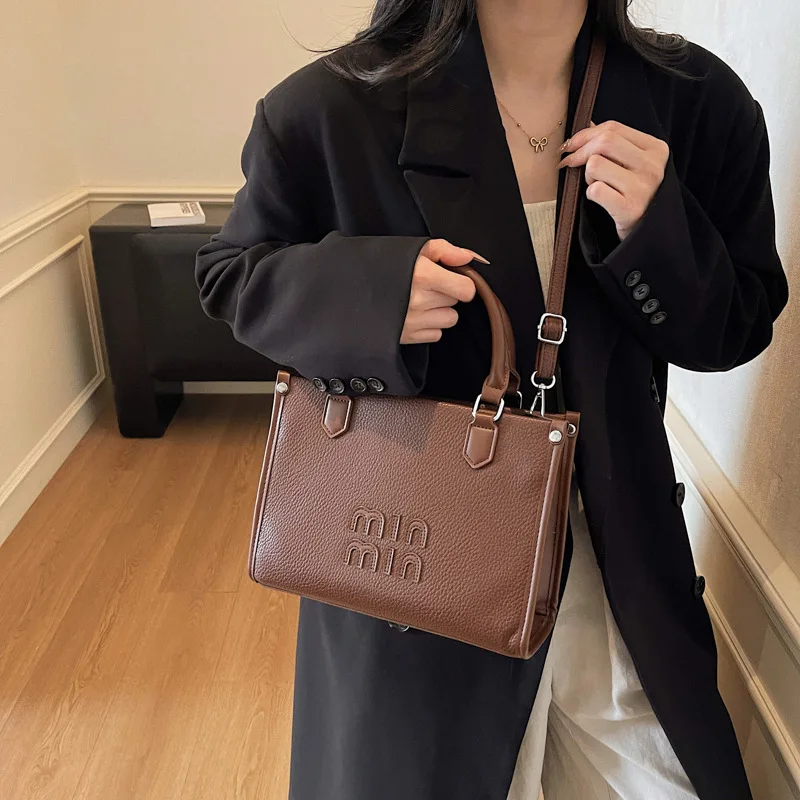 ​Niche Women's Shoulder Bag 2025, Fashion Letter Graphic Crossbody Purse, Small Tote Bag, Minimalist Designer Style​