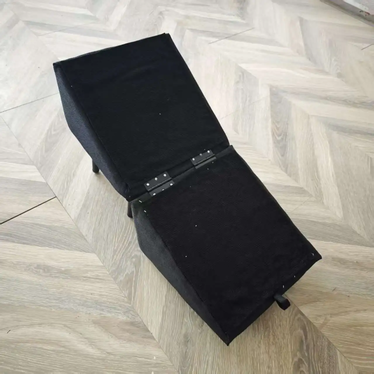 2 in 1 Foldable Dog Vehicle Stair with Footrest Stool Non-Slip Cat Vehicle Ramp Transformable Cat Ramp for Senior Animal