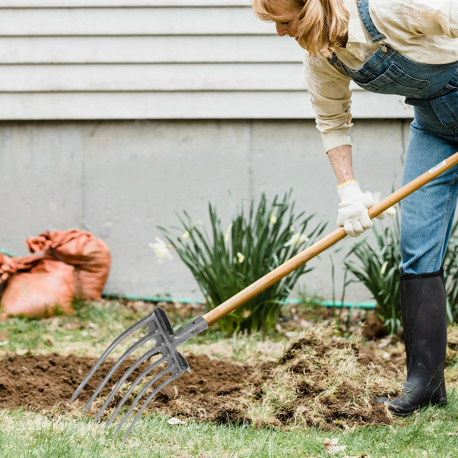 

Steel Agricultural Fork Head Sturdy Durable Four-Tooth Design Efficient Soil Aerator Loosener Ideal for Farming Gardening Fields