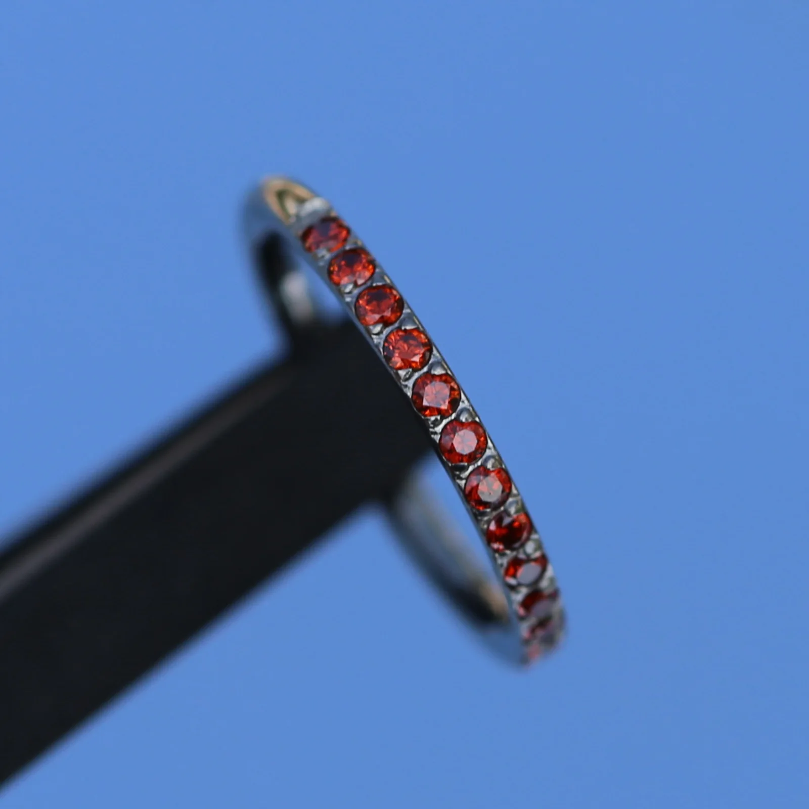 16G Implant Grade Titanium Buttom diamond Hinged Segment Ring Clicker for Nose Daith Septum Earring Piercing Jewelry with CZ Gem