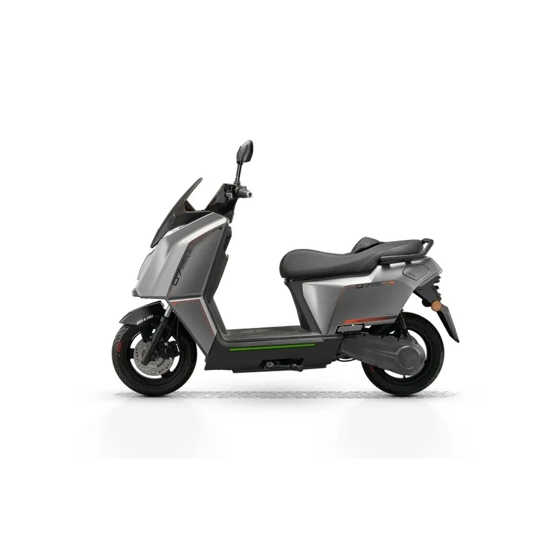 Stable 8500W Scooter 74V Two Wheel Scooter Motorcycle Outdoor Riding