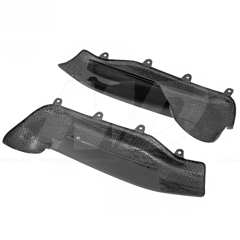 Pista Style Dry Carbon Fiber Engine Spark Cover for Ferrari 488 2015-2018