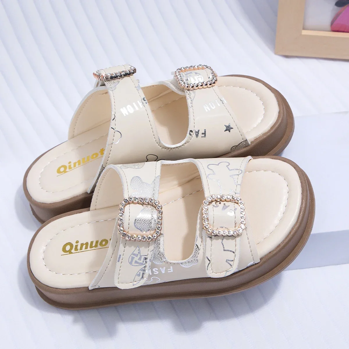 Baby Zomer Ademend En Comfortabel Kristal Schattige Print Sandalen Kinderen Cartoon Slippers Mode Ronde Neus Rubber Casual