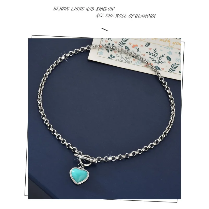 

Double-layer clasp heart-shaped ladies' necklace, a unique silver heart-shaped collarbone necklace