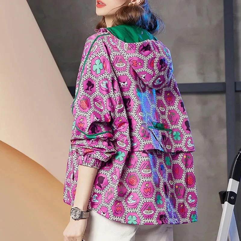 Women 2024 Spring/Summer New European Station Hooded Short Coat Female Western Style Colored Print Fashion Explosive Street Top