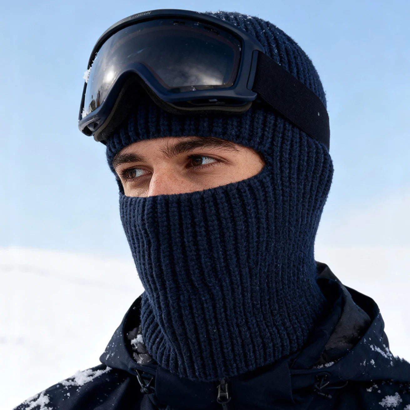 Outdoor Mountain Climbing and Skiing Windproof and Warm Knitted Mask, Balaclava Hat, Unisex Winter Head and Face Protection Hood