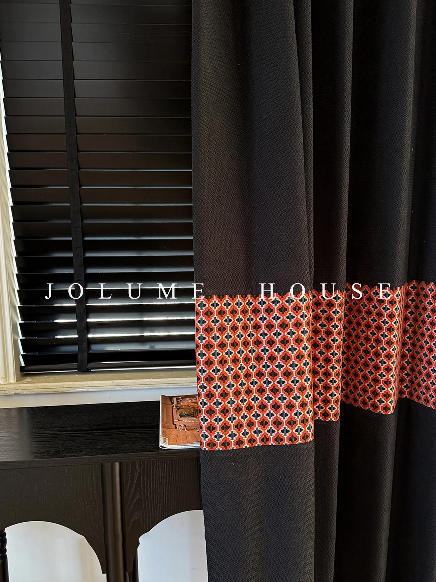 Black and Red Contrasting Splicing, Chenille Jacquard Curtains for Living Room Bedroom Balcony Customized Finished Product