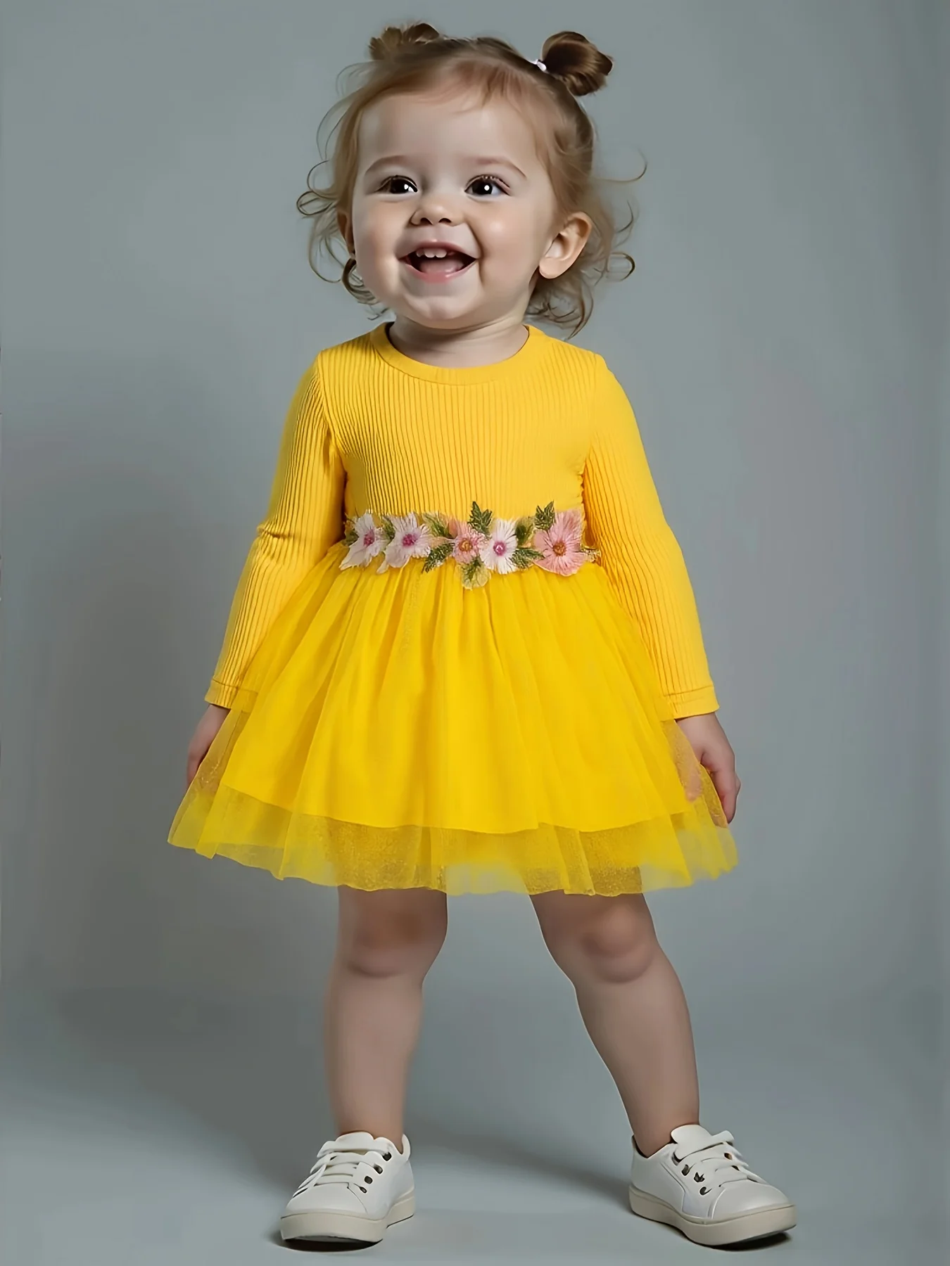 Leuchtend gelbes Strickkleid mit 3D-Blumen – süßes tägliches Prinzessinnenkleid mit doppeltem Tüllsaum für Mädchen