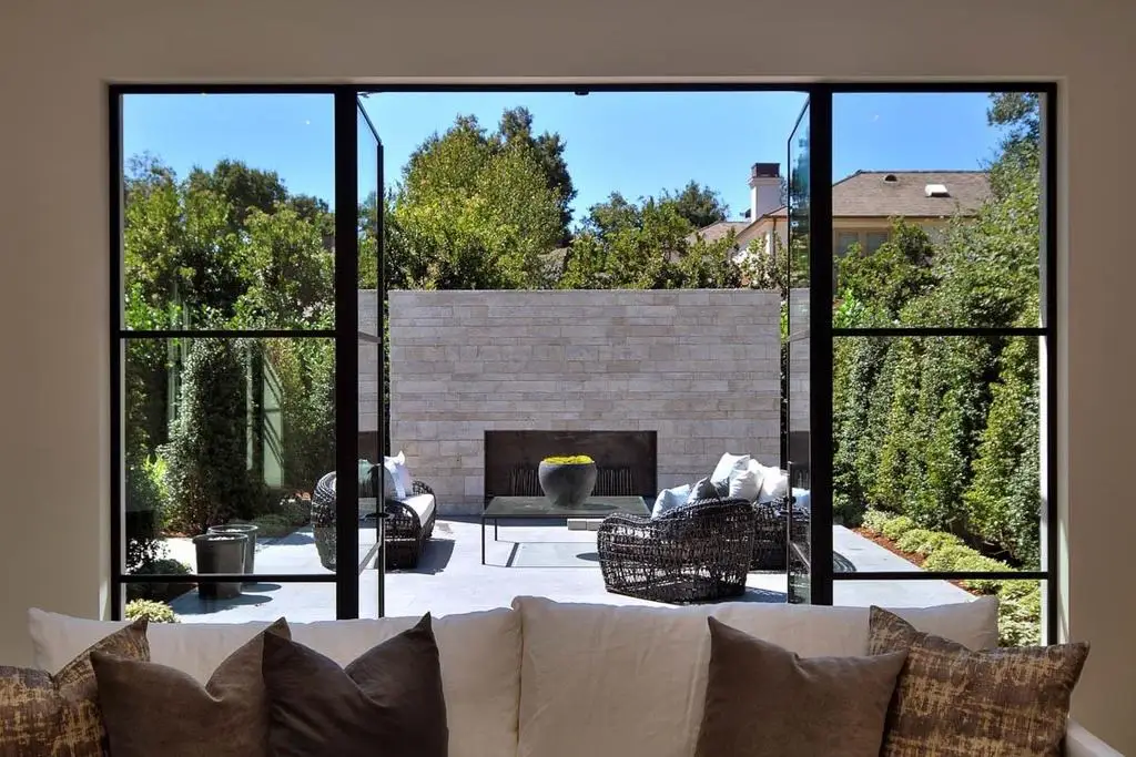 

Living Room UV Protection French Style Double Door Anodized Aluminum Alloy Frame Glass Hinged Doors Security Front Doors