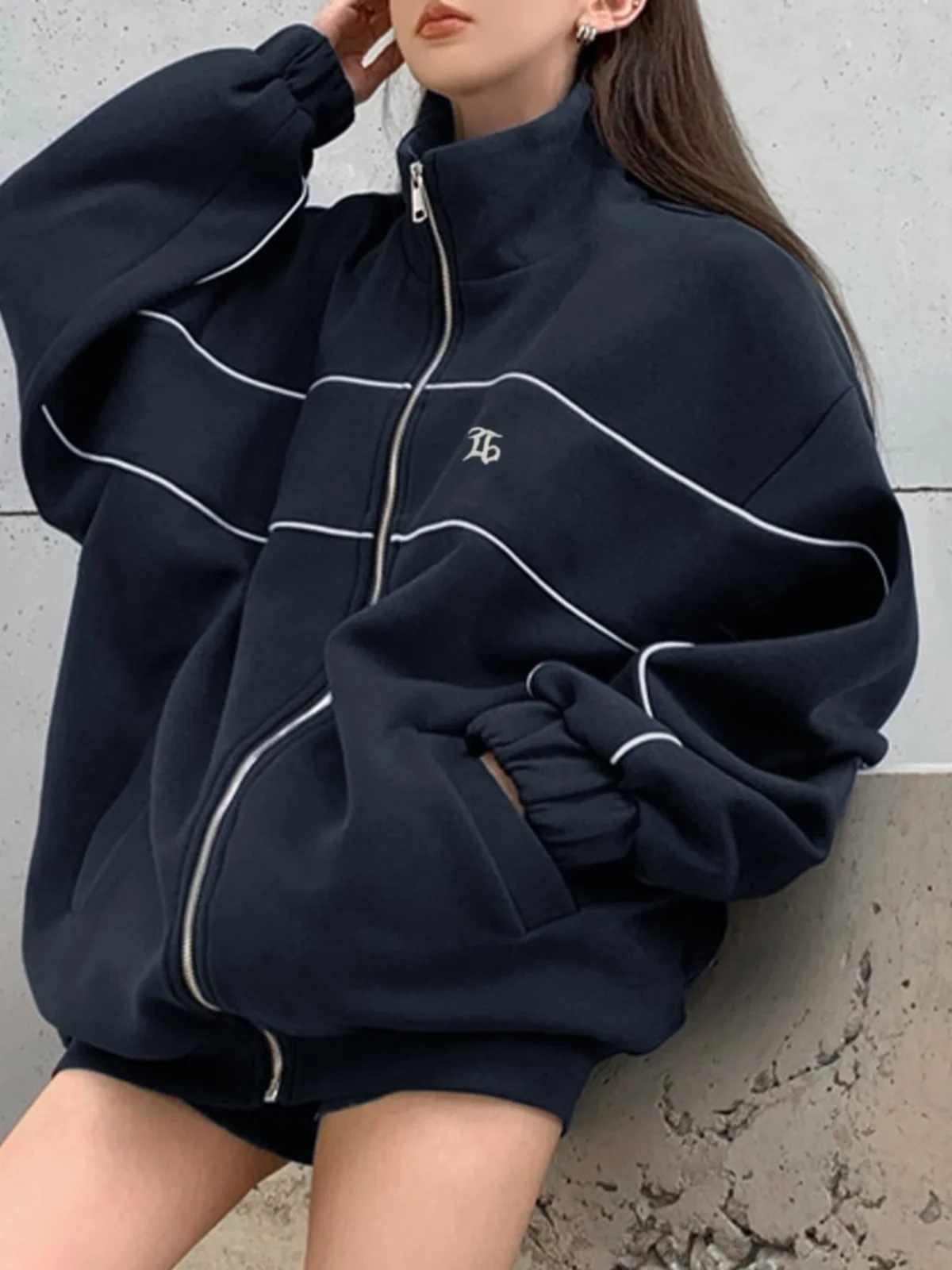 

Мотоциклетная куртка с высоким воротником, женская джинсовая синяя весенне-осенняя уникальная супер красивая верхняя одежда