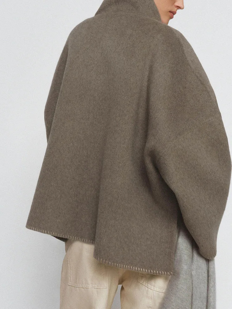 Fashionable Long Sleeve Stand Collar Jacket Women's Spring New Arrival Button Detail Stitching Design Loose Fit Commute Style