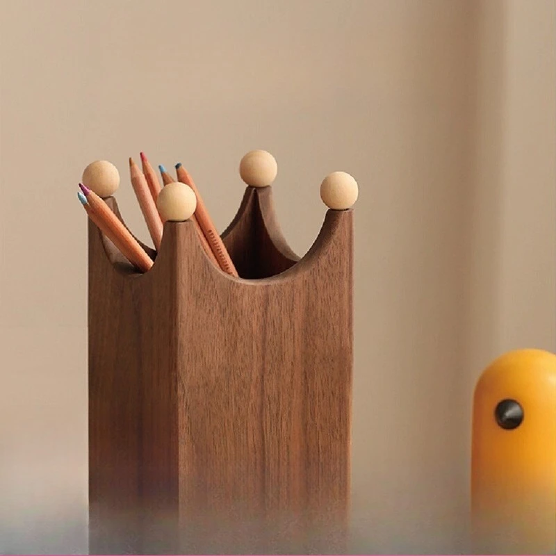 

Rotating pen holder, desktop storage box, makeup brush, solid wood art ornament, birthday school gift.