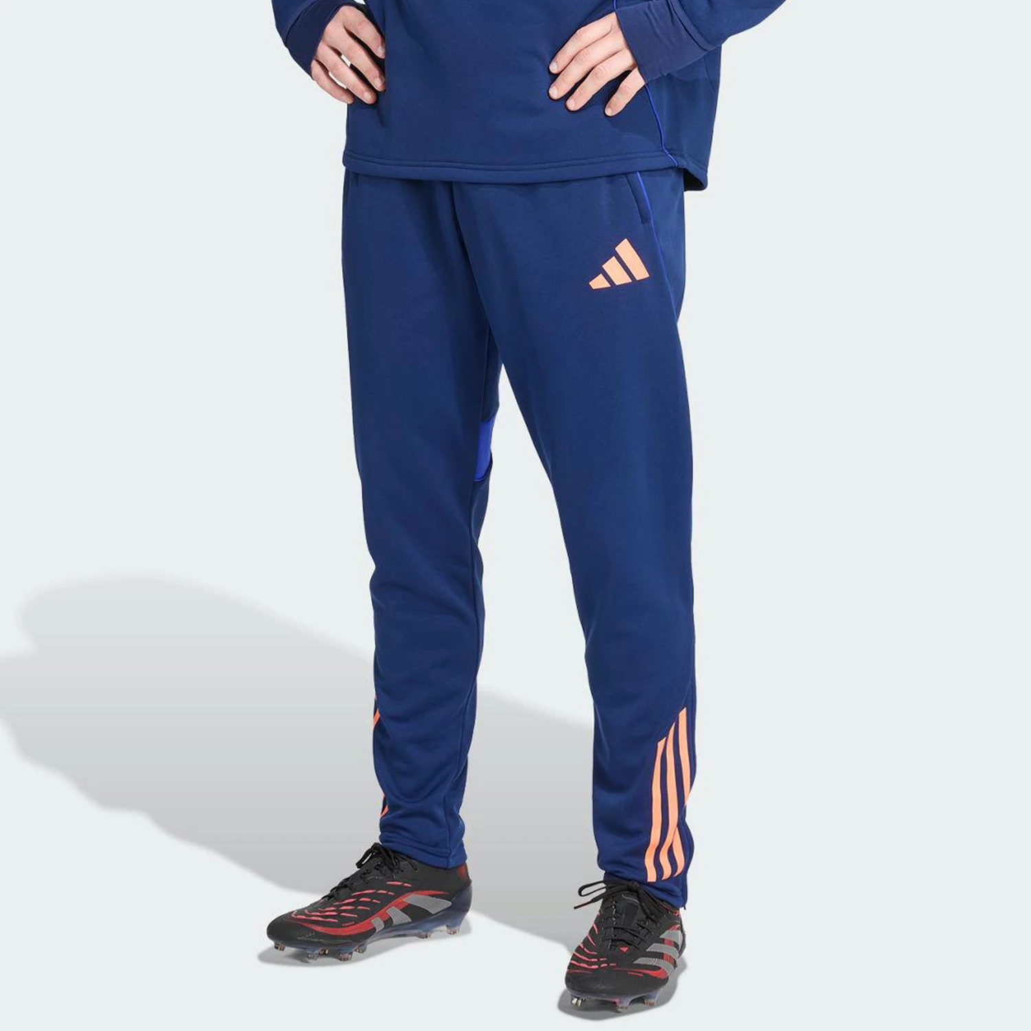 

Оригинальные мужские спортивные брюки для футбола Adidas TIRO25C WINPNT JN5850