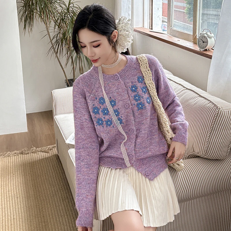Женский милый вязаный свитер с вышивкой, осень-зима, новая мода, однобортный свободный кардиган с круглым вырезом и длинными рукавами, повседневные топы