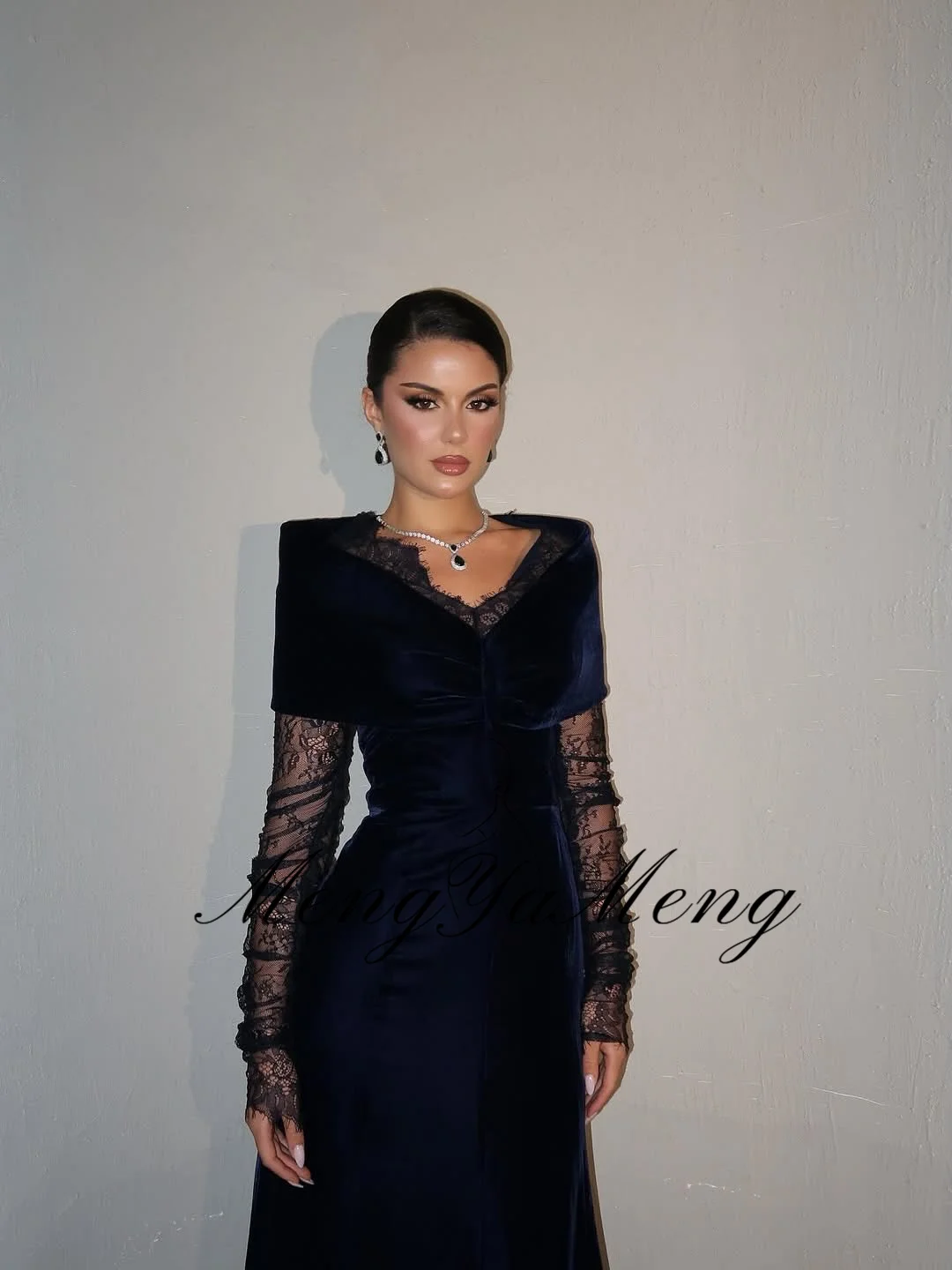 ZHUISHU Off the Shoulder Lace Long Sleeves Evening Gown V-Neck Mermaid Saudi Formal Event Dresses Customized Prom Party Gown
