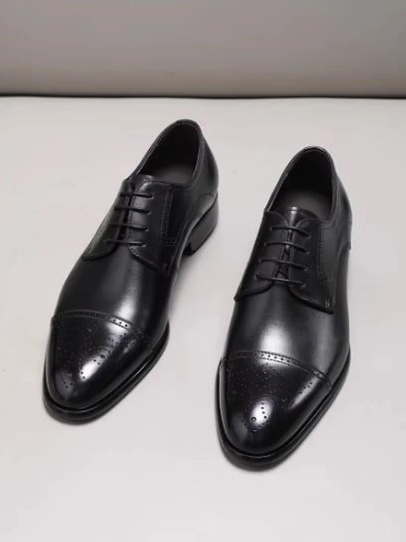 High-end First-layer Cowhide Leather Shoes For Men British Style Brogue Embossed Sheepskin Lining Business Formal Shoes
