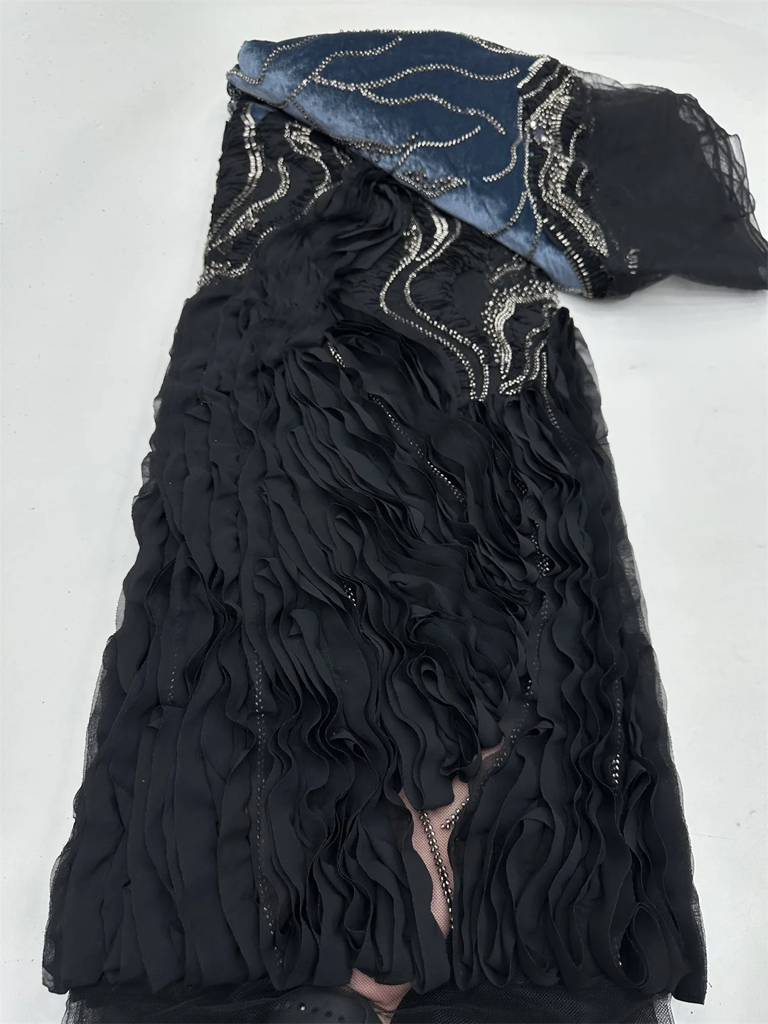 African Velvet Sequins Lace Fabric 2025 High Quality Nigerian 3D Lace French Beaded Lace Fabrics For Party Wedding Dress Sewing