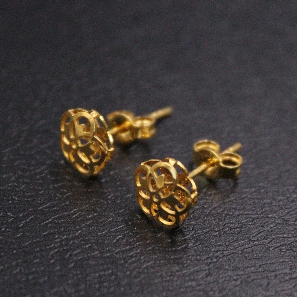 

Real Pure 18K Yellow Gold Stud Women Gift Lucky Special Hollow Flower Earrings 1.09g