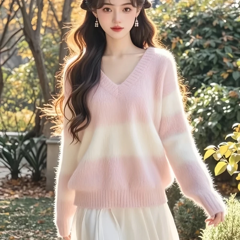 

Pink v-neck knit sweater lazy senior sense of autumn and winter 2024 new unique super good-looking tops