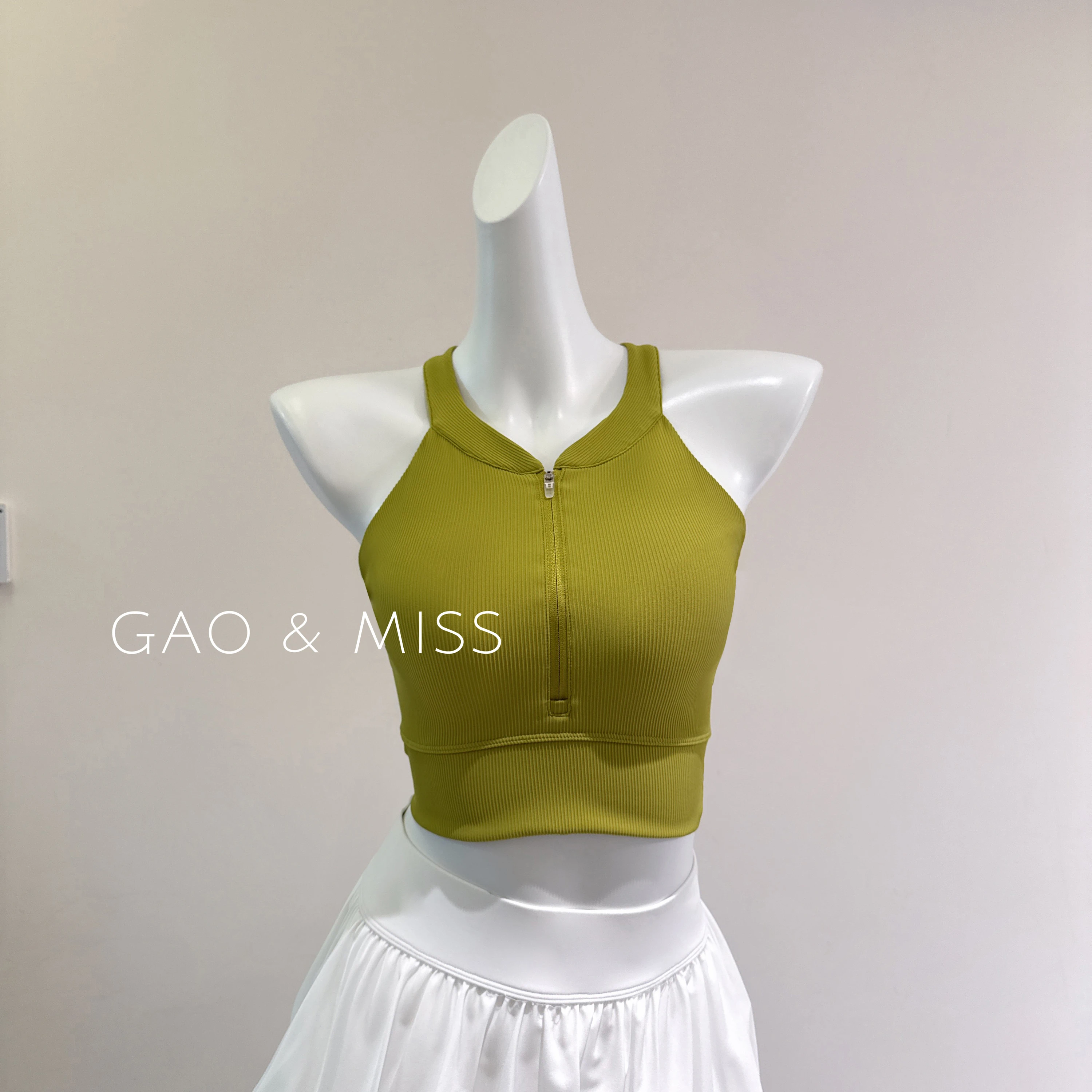 Women's Sports Bra Top Running Yoga Pilates Training Fitness Vest Shockproof Zipper Cross Back Short Length Nylon Spandex