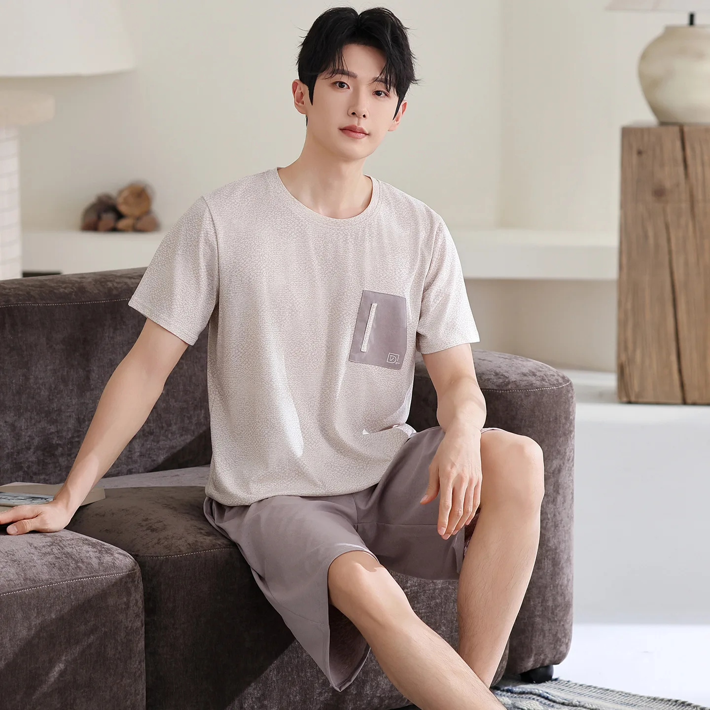 

2026 Summer New Men's Pajamas Lycra Cool Pullover Short Sleeve and Shorts Set Home Wear Young Boy Nightwear pyjama homme