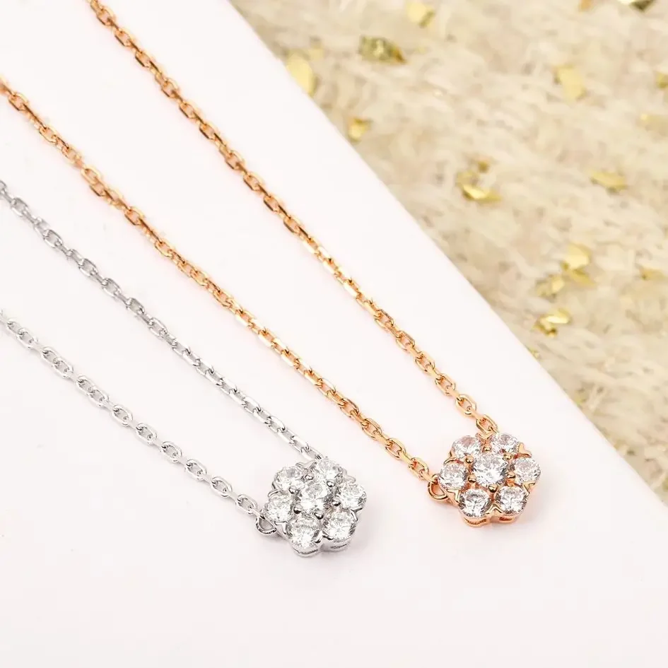 Famous Designer Brand Rose Gold Silver Flower Diamond Necklace Woman Top Quality Luxury Jewelry Trend