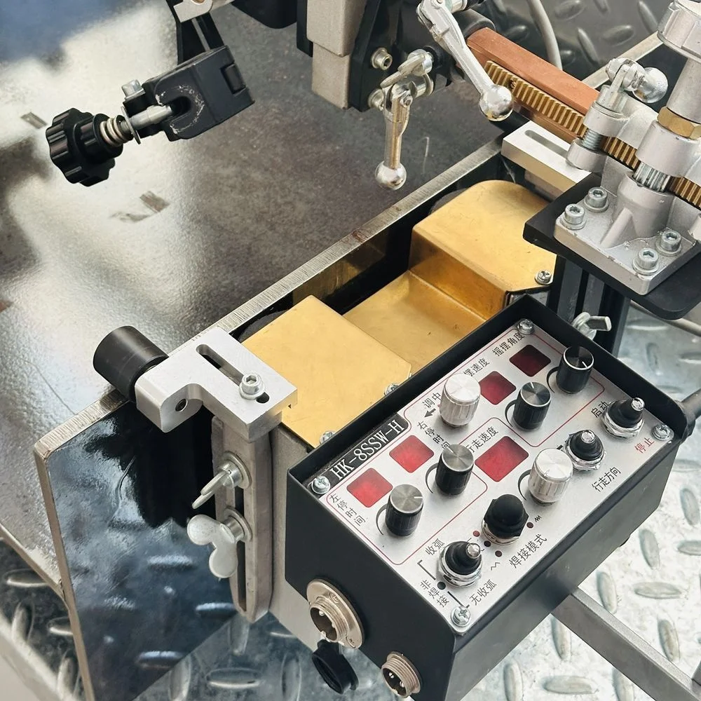 

HK-8SSWT-H MIG Ручной новый сварочный трактор из нержавеющей стали с H-образным лучом, генератор, сварочная тележка с боковым всасыванием, Huawei, 100% сварка