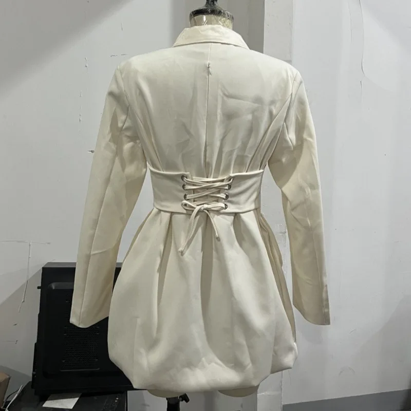 

Темпераментный костюм с поясным ремнем для поездок на работу, европейский и американский трансграничный костюм 2026, модный тренд, французский костюм с лацканами на талии, юбка