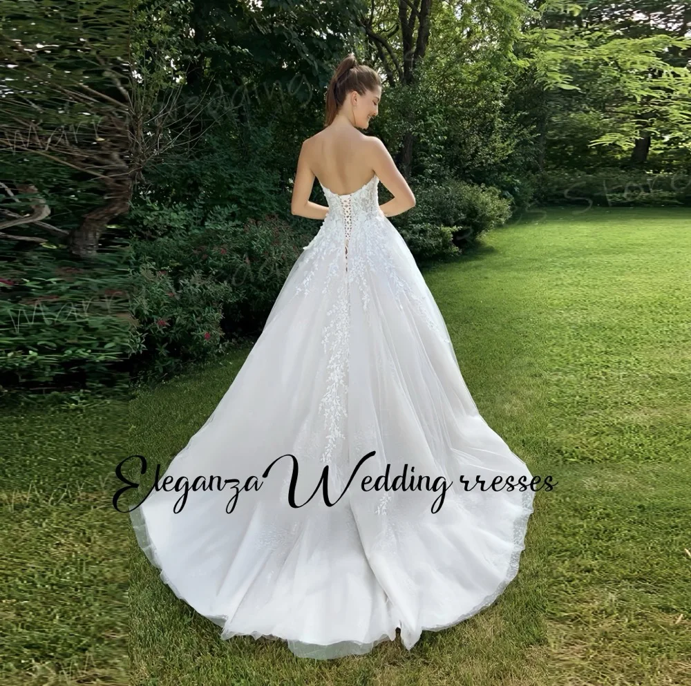 Customized Exquisite A Line Women's Wedding Dresses Classic Lace Appliques Bride Gowns Sleeveless Backless Vestidos De Novia