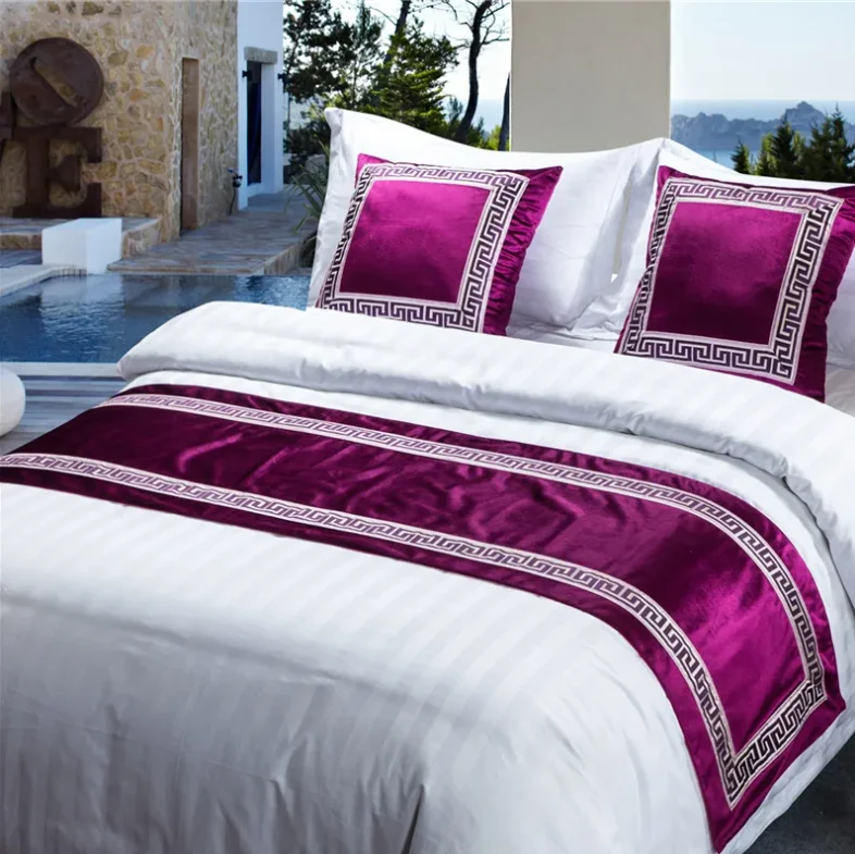 High-grade Pure Color Embroidery Bed Runners New Chinese Style Velvet Throw Runners Golden Red Bed Flag Covers Pillowcases